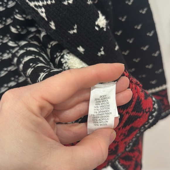 J. JILL CHRISTMAS REINDEER FAIR ISLE INTARSIA ZIP CARDIGAN SWEATER X SMALL - Picture 8 of 9